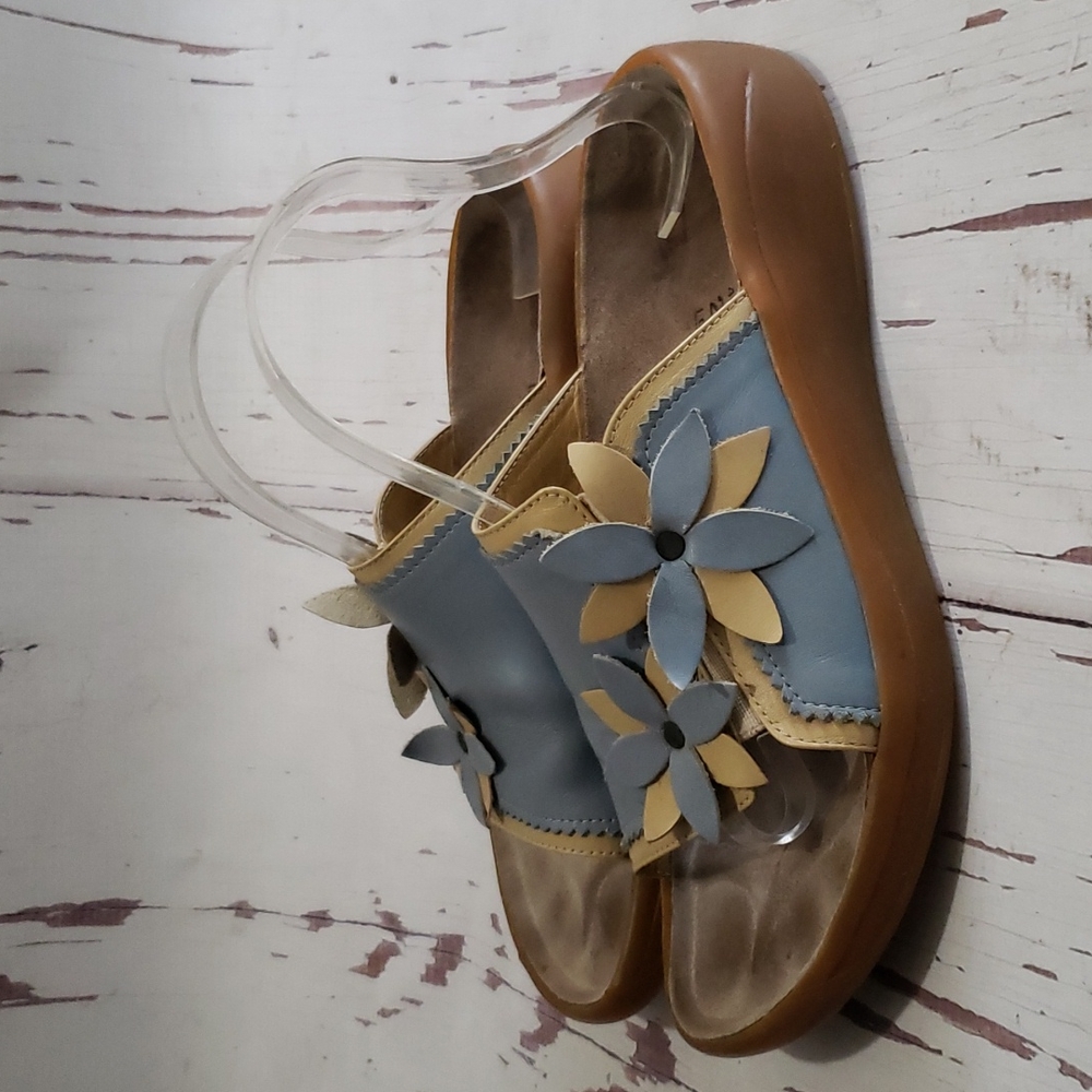 Birkenstock Blue and Beige Sandle
